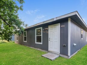 8213 Linda Vista Road, Houston TX 77028