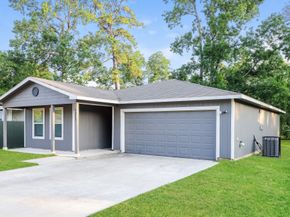 8213 Linda Vista Road, Houston TX 77028