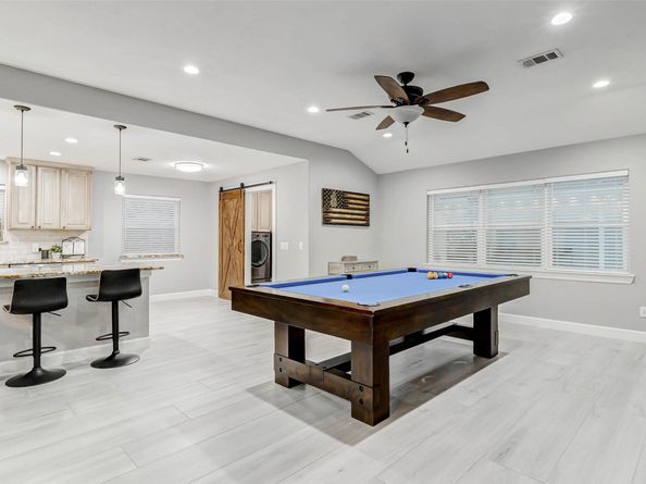 13703 Lynnwood Lane, Sugar Land TX 77498