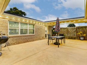 13703 Lynnwood Lane, Sugar Land TX 77498
