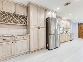 13703 Lynnwood Lane, Sugar Land TX 77498