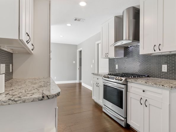 2102 Lazybrook Drive, Houston TX 77008