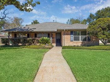 2202 De Milo Drive