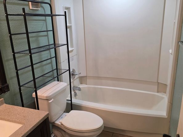 12905 Woodforest Boulevard 601, Houston TX 77015