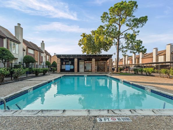 17210 Imperial Valley Drive 41, Houston TX 77060