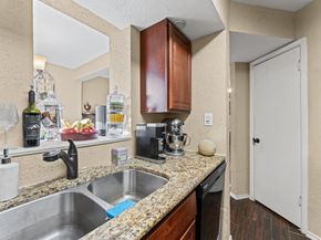 17210 Imperial Valley Drive 41, Houston TX 77060