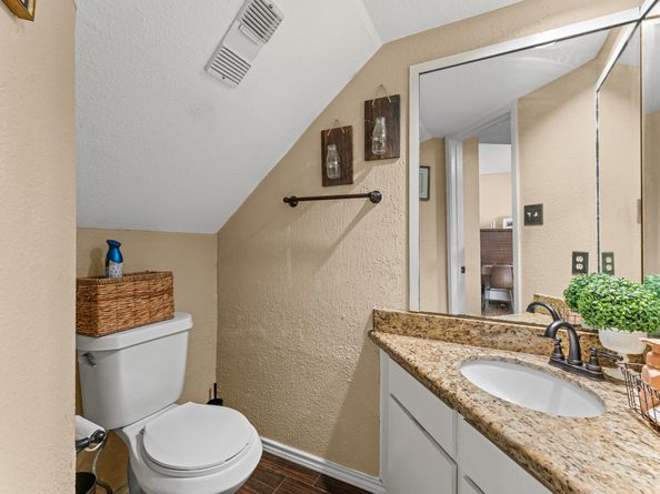 17210 Imperial Valley Drive 41, Houston TX 77060