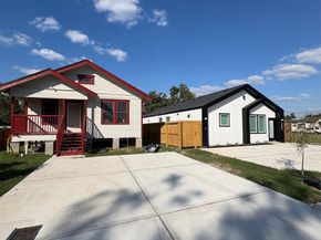 7807 Queen Street, Houston TX 77028