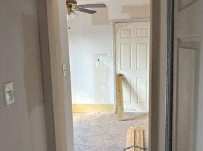 7807 Queen Street, Houston TX 77028