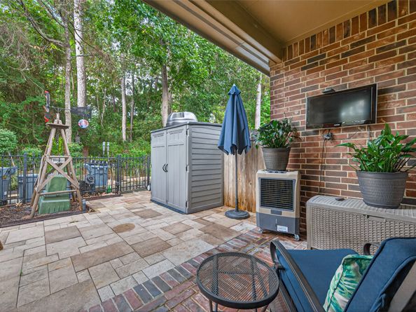 12242 Valley Lodge Parkway, Humble TX 77346