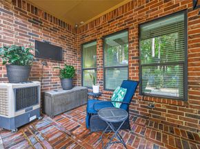 12242 Valley Lodge Parkway, Humble TX 77346