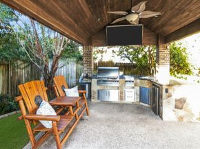 13611 Delwood Springs Lane, Houston TX 77044