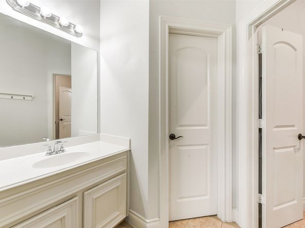 13611 Delwood Springs Lane, Houston TX 77044