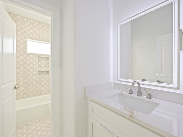 7803 Avenue E Street, Houston TX 77012