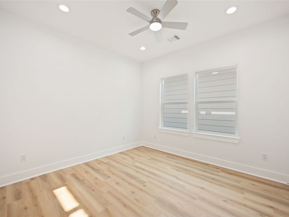 7803 Avenue E Street, Houston TX 77012