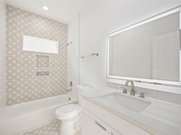 7803 Avenue E Street, Houston TX 77012