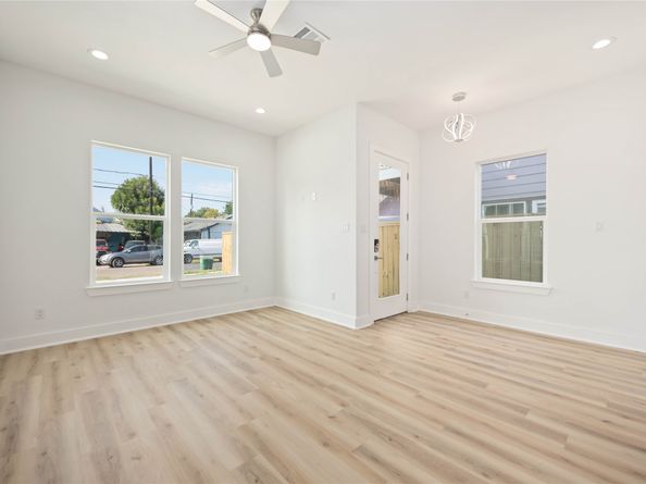 7803 Avenue E Street, Houston TX 77012