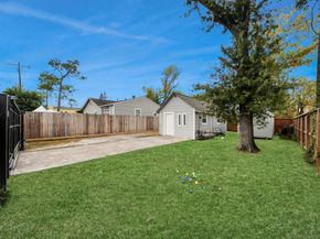 8125 Darlington Drive, Houston TX 77028