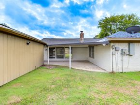 6430 Pirtlewood Circle, Houston TX 77088