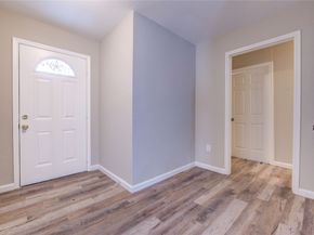 6430 Pirtlewood Circle, Houston TX 77088