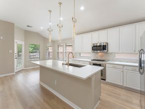 99 E Foxbriar Forest Circle, The Woodlands TX 77382