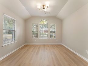 99 E Foxbriar Forest Circle, The Woodlands TX 77382