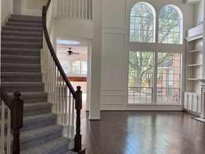 3802 Canary Grass Lane, Houston TX 77059