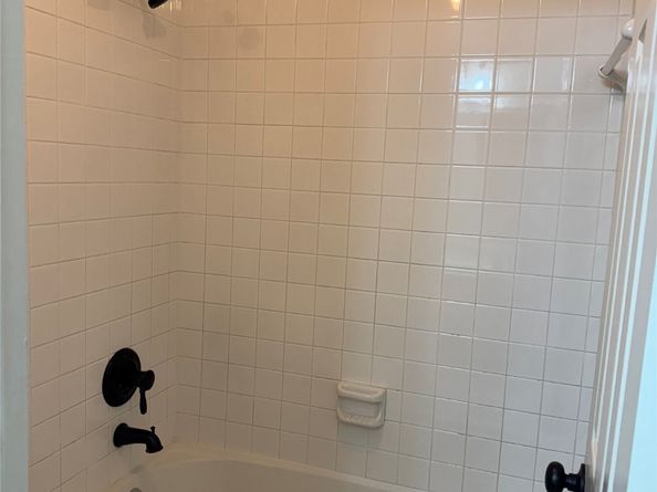 3802 Canary Grass Lane, Houston TX 77059