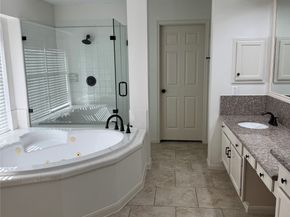 3802 Canary Grass Lane, Houston TX 77059