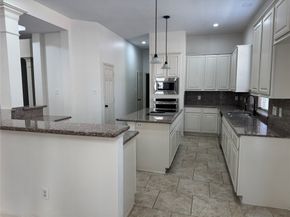 3802 Canary Grass Lane, Houston TX 77059