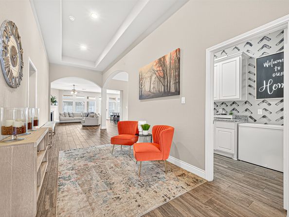 9202 Holloway Cliff Lane, Cypress TX 77433