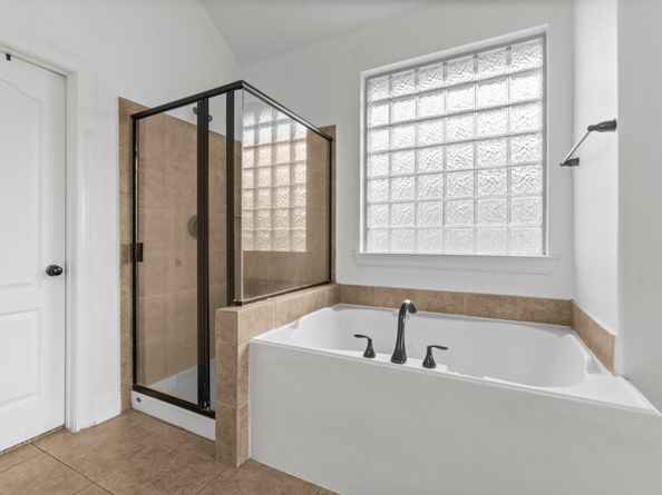 7 Fraiser Fir Place, Spring TX 77389