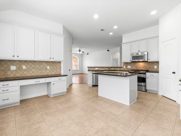 7 Fraiser Fir Place, Spring TX 77389