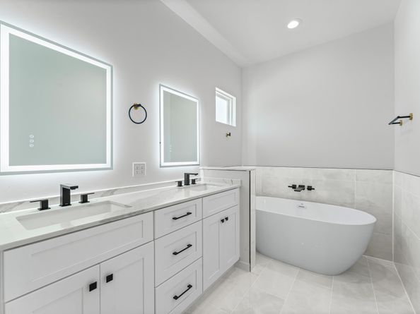 4744 Martin Hill Street, Houston TX 77018