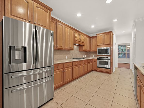 4802 N Pine Brook Way, Houston TX 77059