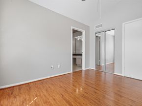 8055 Cambridge Street 20, Houston TX 77054