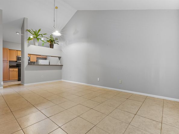 8055 Cambridge Street 20, Houston TX 77054