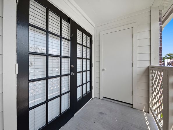 8055 Cambridge Street 20, Houston TX 77054