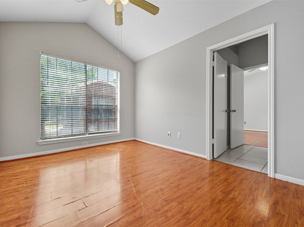 8055 Cambridge Street 20, Houston TX 77054