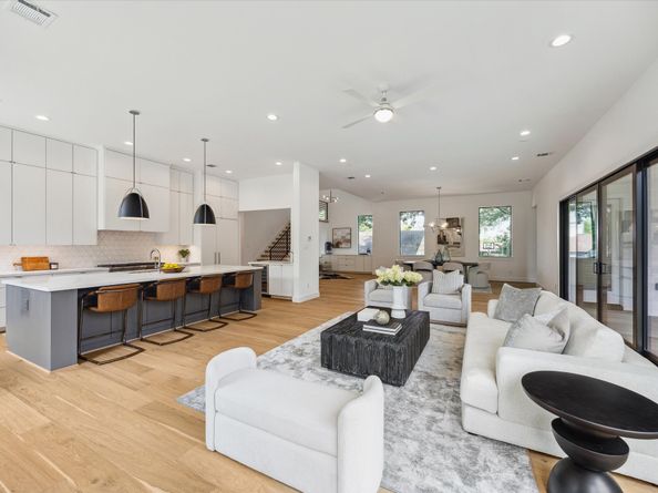 3851 Merrick Street, Houston TX 77025