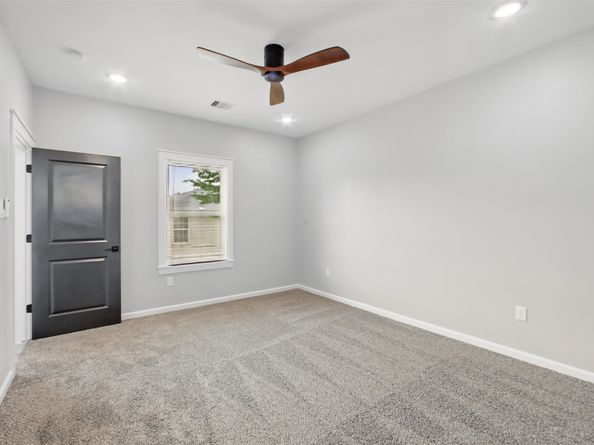 4719 Mallow Street, Houston TX 77033