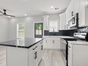 4719 Mallow Street, Houston TX 77033