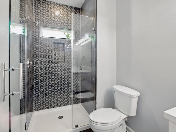 4719 Mallow Street, Houston TX 77033