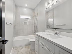 4719 Mallow Street, Houston TX 77033