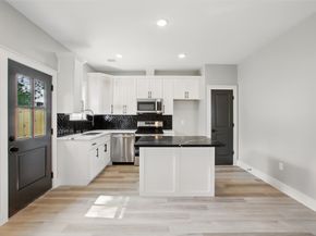 4719 Mallow Street, Houston TX 77033