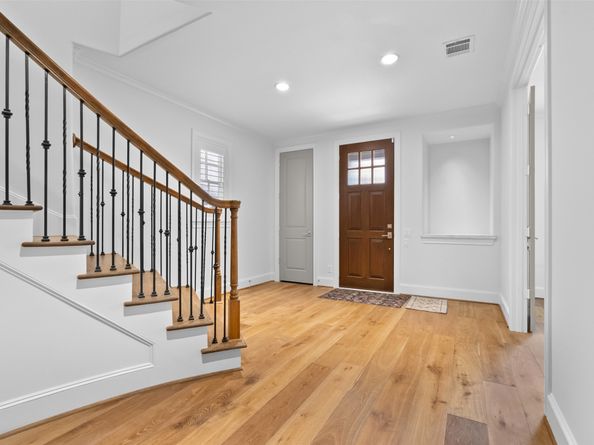 1156 Mosaico Lane, Houston TX 77055