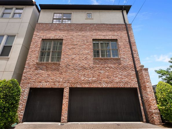 1156 Mosaico Lane, Houston TX 77055