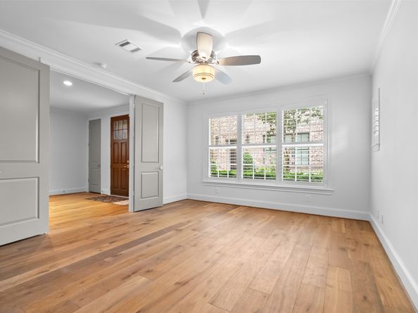 1156 Mosaico Lane, Houston TX 77055