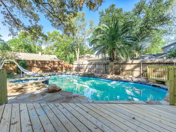 3511 Tree Lane, Houston TX 77339