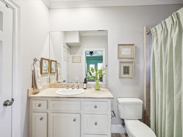 1956 Vermont Street, Houston TX 77019